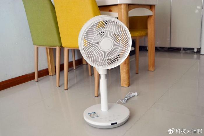 空气循环扇是不是智商税？和普通风扇有啥区别！实测告诉你真相