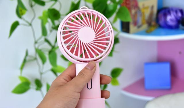 ORICO手持小风扇拂炎夏桌面一丝清凉(图4)
