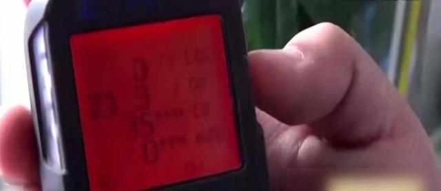 南海一女子洗头时晕倒不幸的是房东更换了20多台热水器(图3)