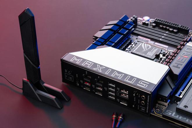 酷睿Ultra200S顶配搭档!ROGZ890+龙神3E套包抢先看(图10)