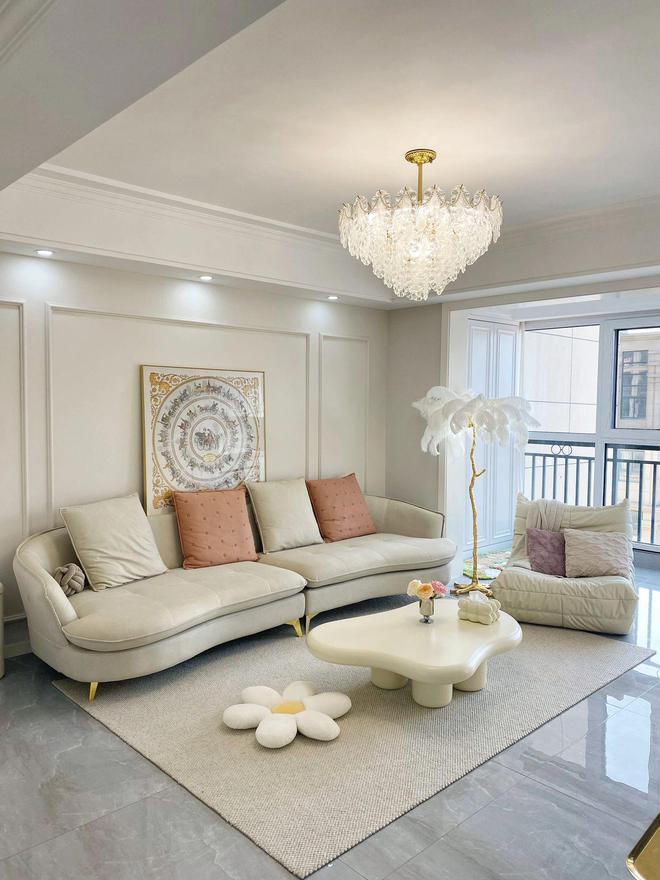 聪明人装修开始流行“拒绝吊顶”省钱又实用客厅起码扩大10㎡