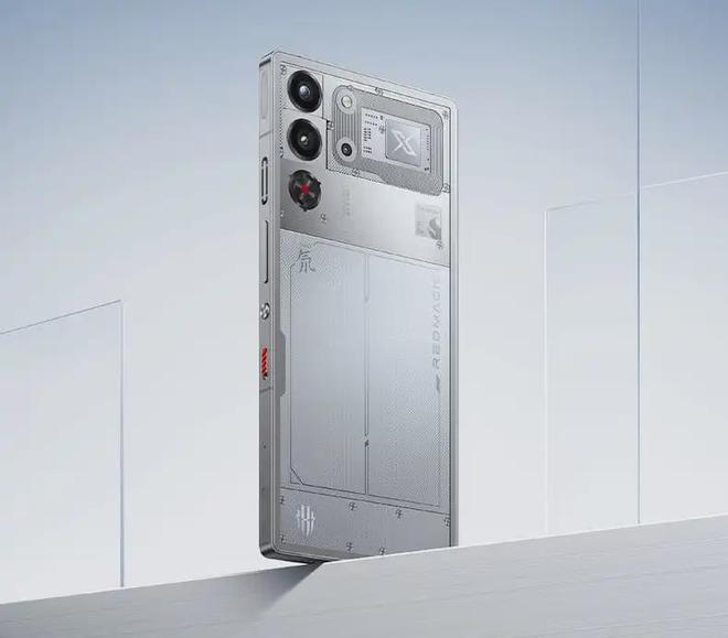 329W这新机配置太炸了！