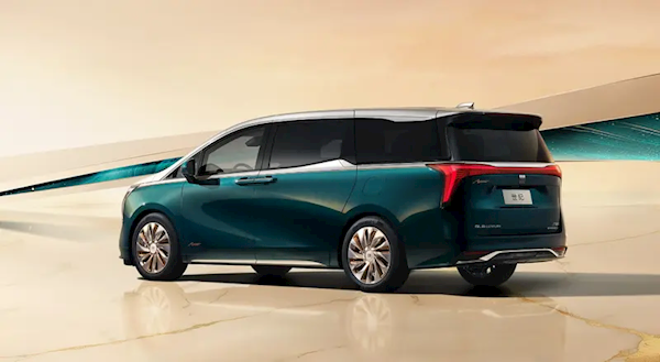 全新别克豪华MPV天花板世纪CENTURY即将预售：现款4699万起(图2)