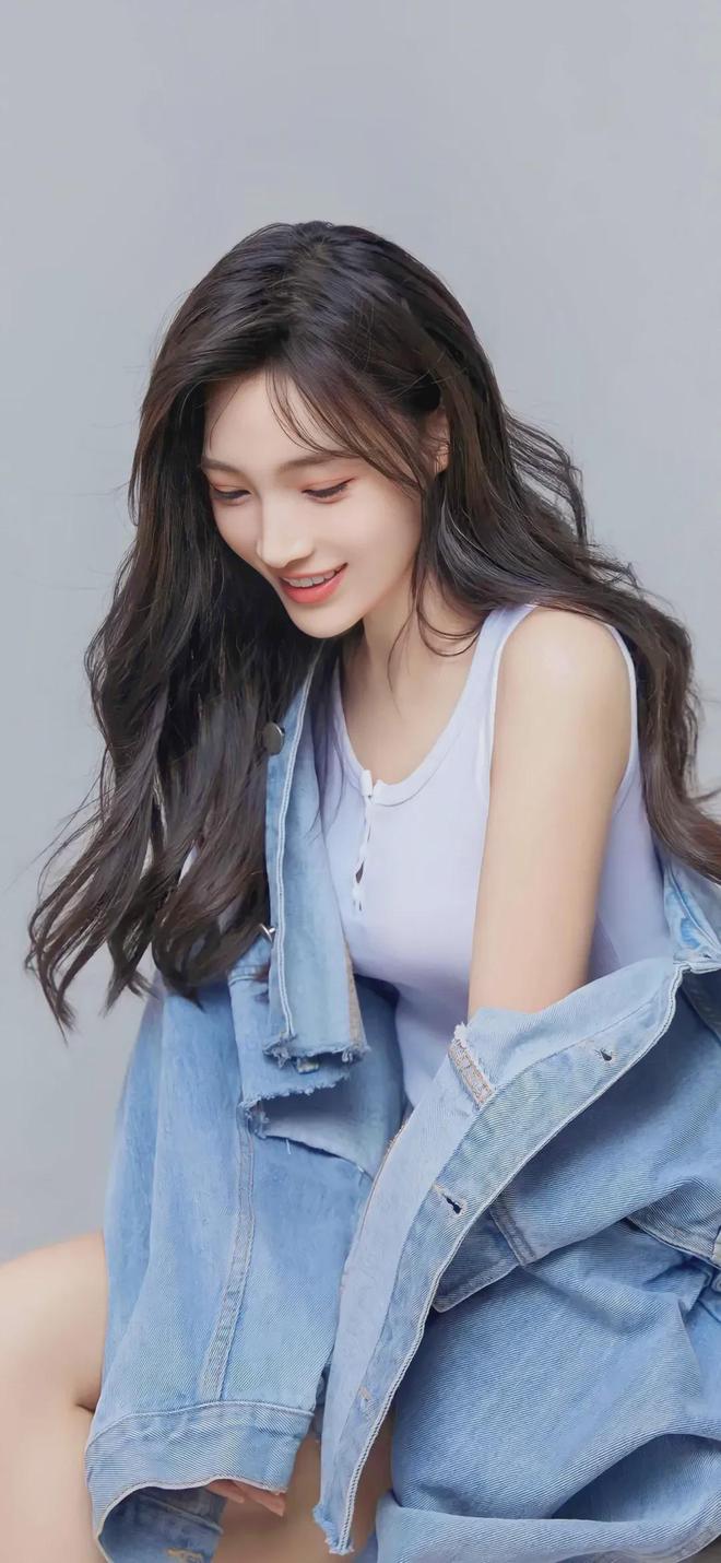 妹妹故意装睡让我享受小说_妹妹故意装睡让我享受小说V(图1)