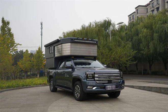 不到10万皮卡变房车可以进城没报废年限适合两人出行可下地库(图5)