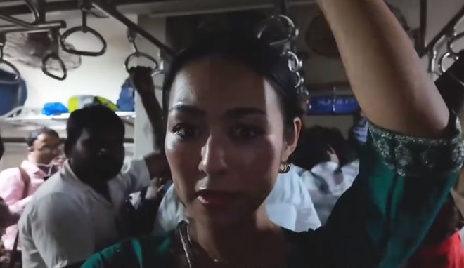 日本女子独自前往印度夜晚挤进满是男性的火车网友：后果自负(图28)