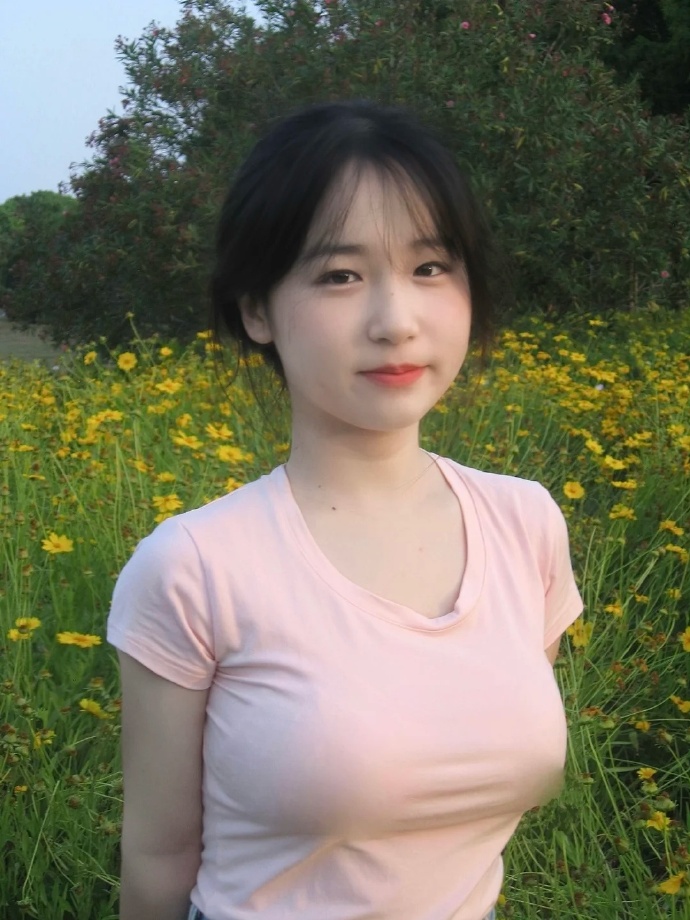 女性尿完又想尿下面老是有尿意V