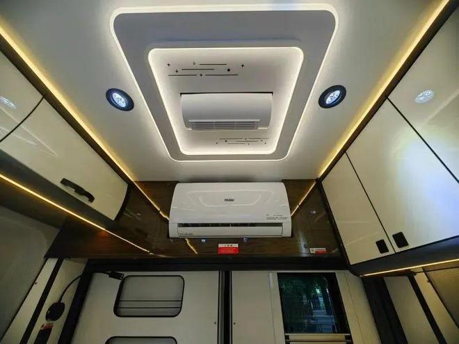 适合上班族玩的房车5月19亮相成都房车展旅行代步一车全搞定(图5)