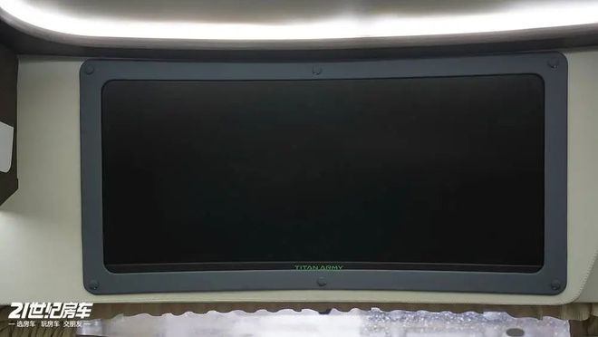四驱“小钢炮”变身大house？齐星星畅依维柯四驱房车(图16)