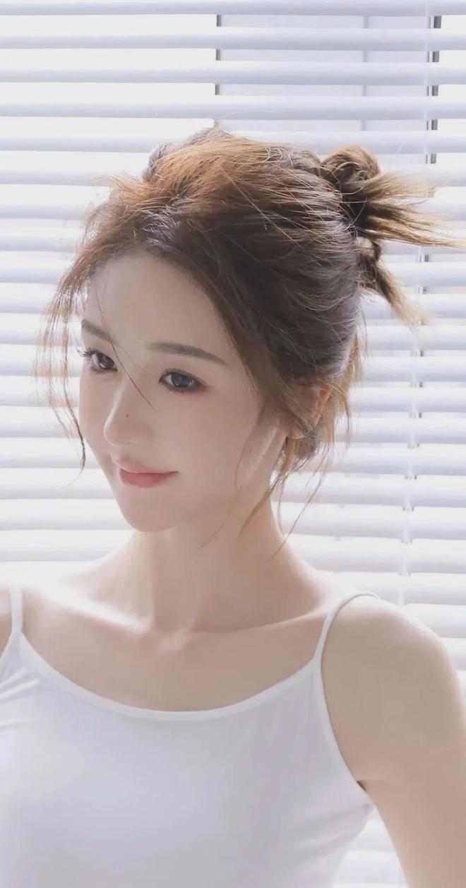 姐夫和小姨子爱爱(图1)