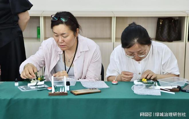 “香伴车程母爱同行”——关爱巾帼司机母亲节暖心活动(图2)