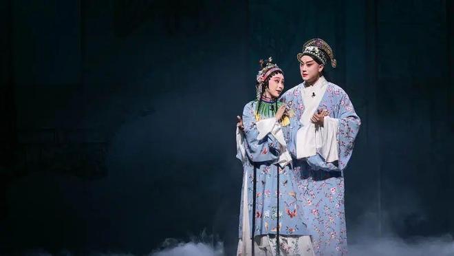 六百年昆曲“撞上”宫廷风带你领略“东方美学天花板”(图3)