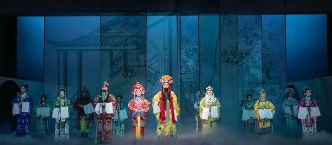 六百年昆曲“撞上”宫廷风带你领略“东方美学天花板”(图2)