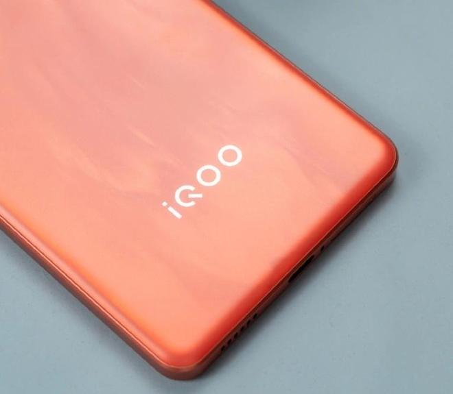 同价位手机“搅局者”7000mAh+电竞芯片Q1国补到手价仅1614元(图5)