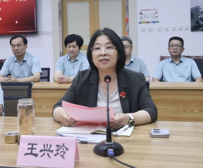 泰安市中心医院举行田纪伟教授团队聘任仪式(图3)