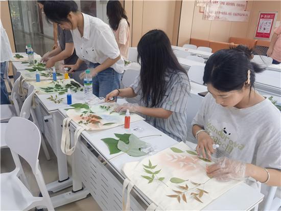 东华理工大学开展“世界环境日”主题宣传活动(图2)