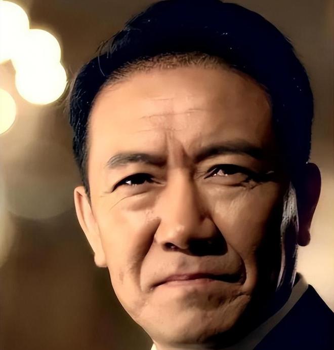 人民日报亲自点名67岁李幼斌再破天花板让整个娱乐圈沉默了(图10)