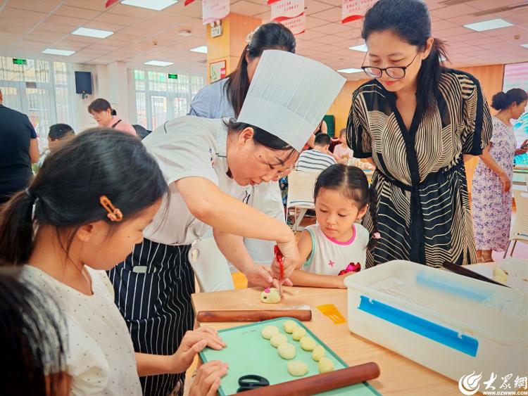 护佑成长破茧新程——青岛市沧口街道困境儿童关爱项目交出阶段性陪伴答卷(图2)