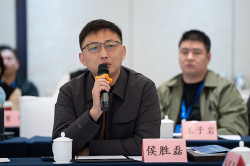 第七次系统门窗专家委员会工作会议暨《建筑系统门窗产品合格评定技术导则》讨论会顺利召开(图8)