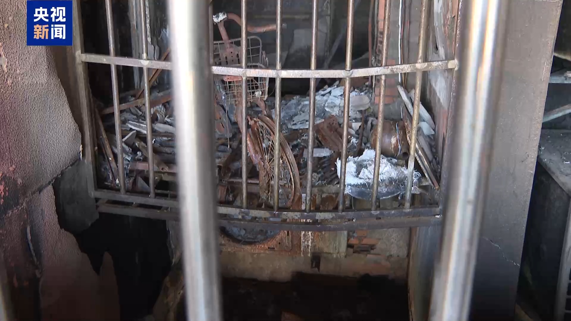 江苏南京“2·23”重大火灾事故调查改装电动车起火为何引燃整栋楼？(图4)