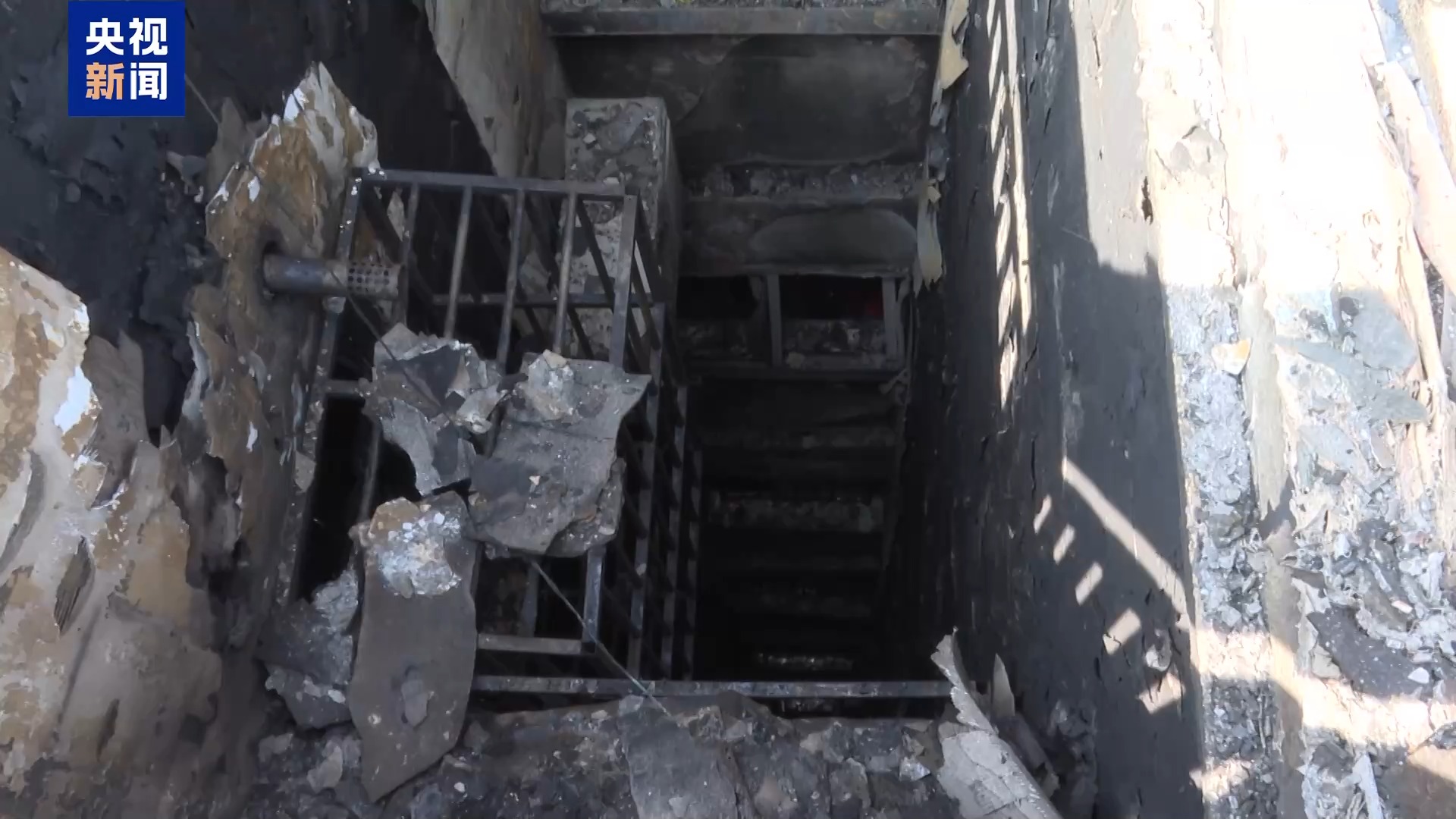 江苏南京“2·23”重大火灾事故调查改装电动车起火为何引燃整栋楼？(图6)