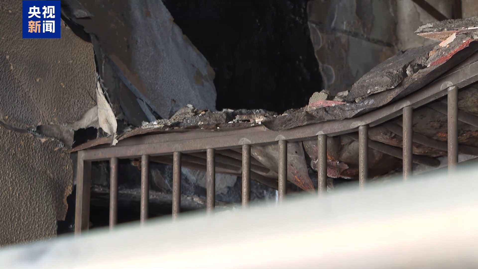 江苏南京“2·23”重大火灾事故调查改装电动车起火为何引燃整栋楼？(图25)