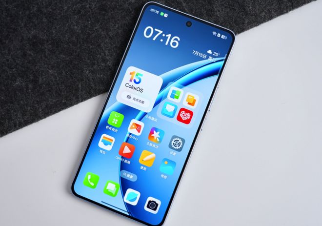 OPPO千元电竞手机散热风扇+7000mAh+呼吸灯补贴到1556元(图2)