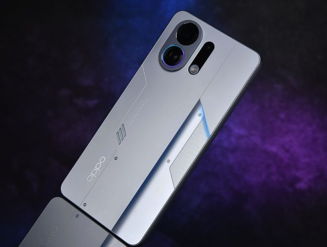 OPPO千元电竞手机散热风扇+7000mAh+呼吸灯补贴到1556元(图4)