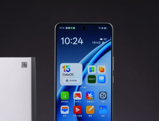 OPPO千元电竞手机散热风扇+7000mAh+呼吸灯补贴到1556元