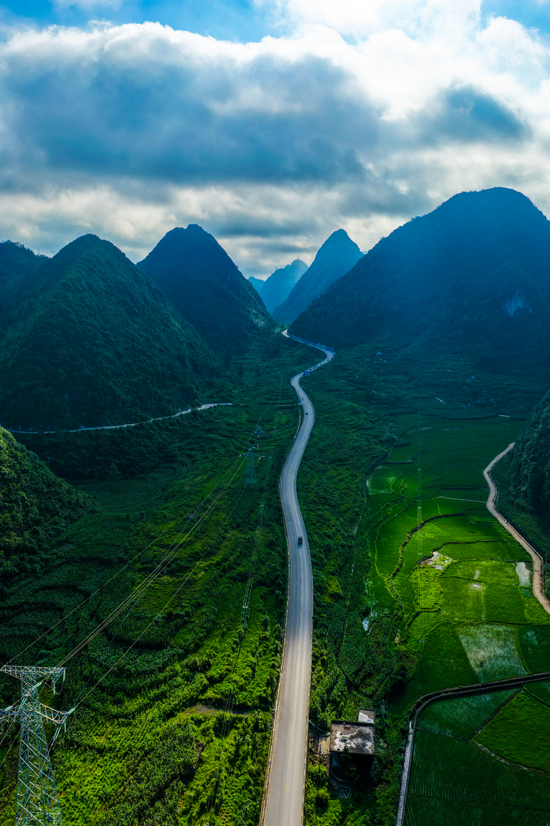 普定交通五年蝶变：新增路网绘蓝图路通业兴谱新篇(图4)