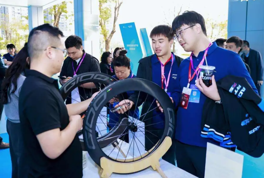 营商观察｜深圳光明：两轮转动产城人融合新未来