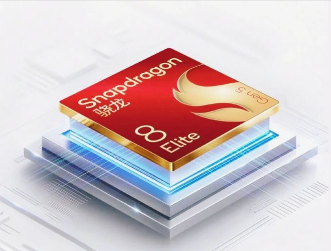 荣耀新机太猛了！10000mAh+主动散热风扇暴力美学演绎到极致(图3)